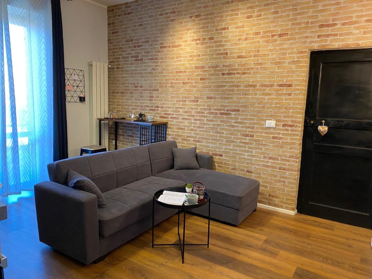 La Casa Di Alan Otel Terni Dış mekan fotoğraf