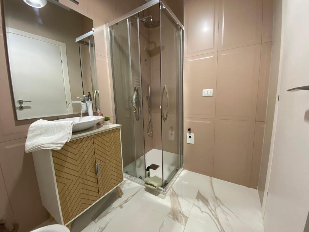 La Casa Di Alan Otel Terni Dış mekan fotoğraf